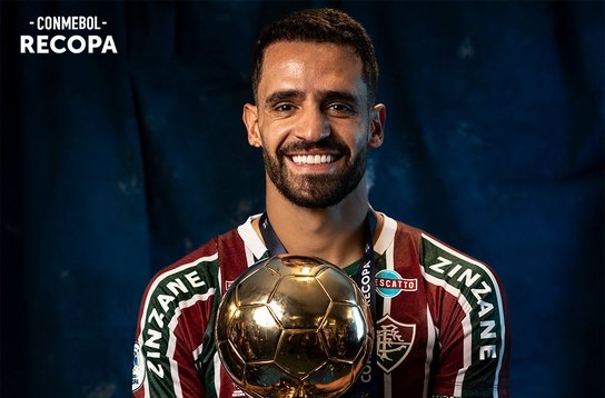 Renato Augusto deixa o Fluminense