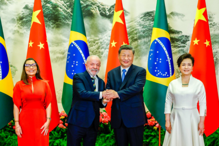 Lula e Xi Jinping com as primeiras-damas na China (Foto: Divulgação)