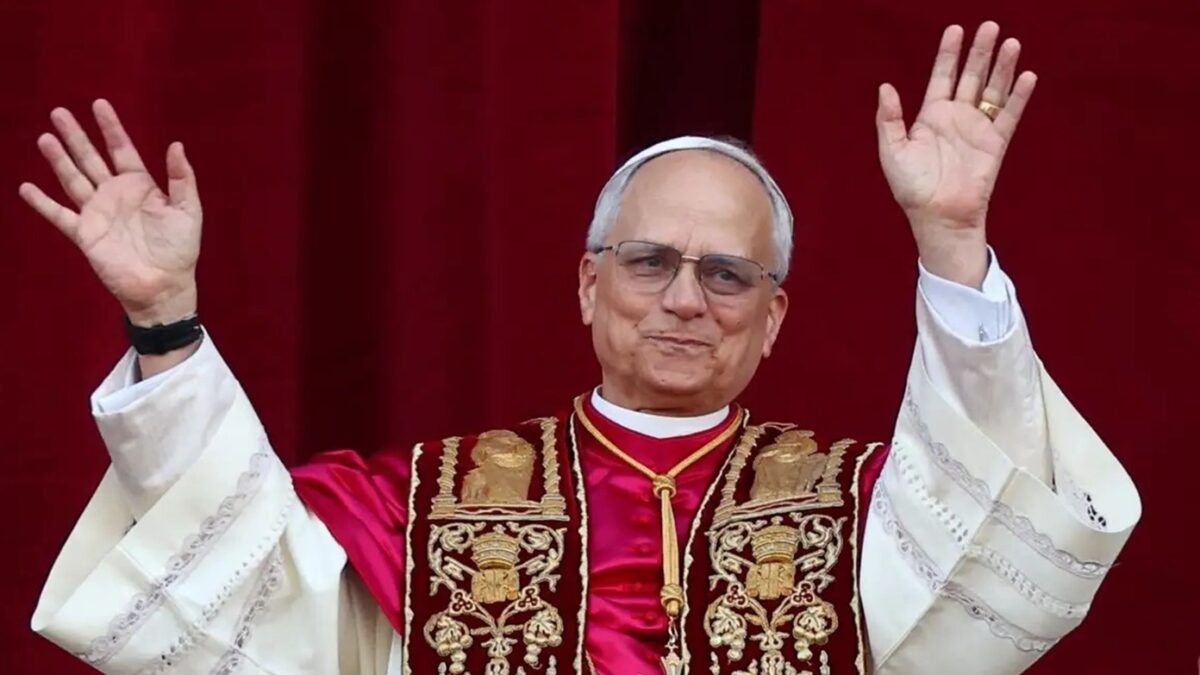 Papa Leão XIV fala de investir em família com união de homem e mulher