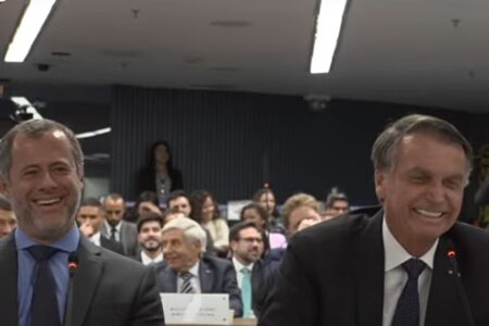 Bolsonaro convida Moraes para ser vice dele em 2026; 'eu declino', responde o ministro