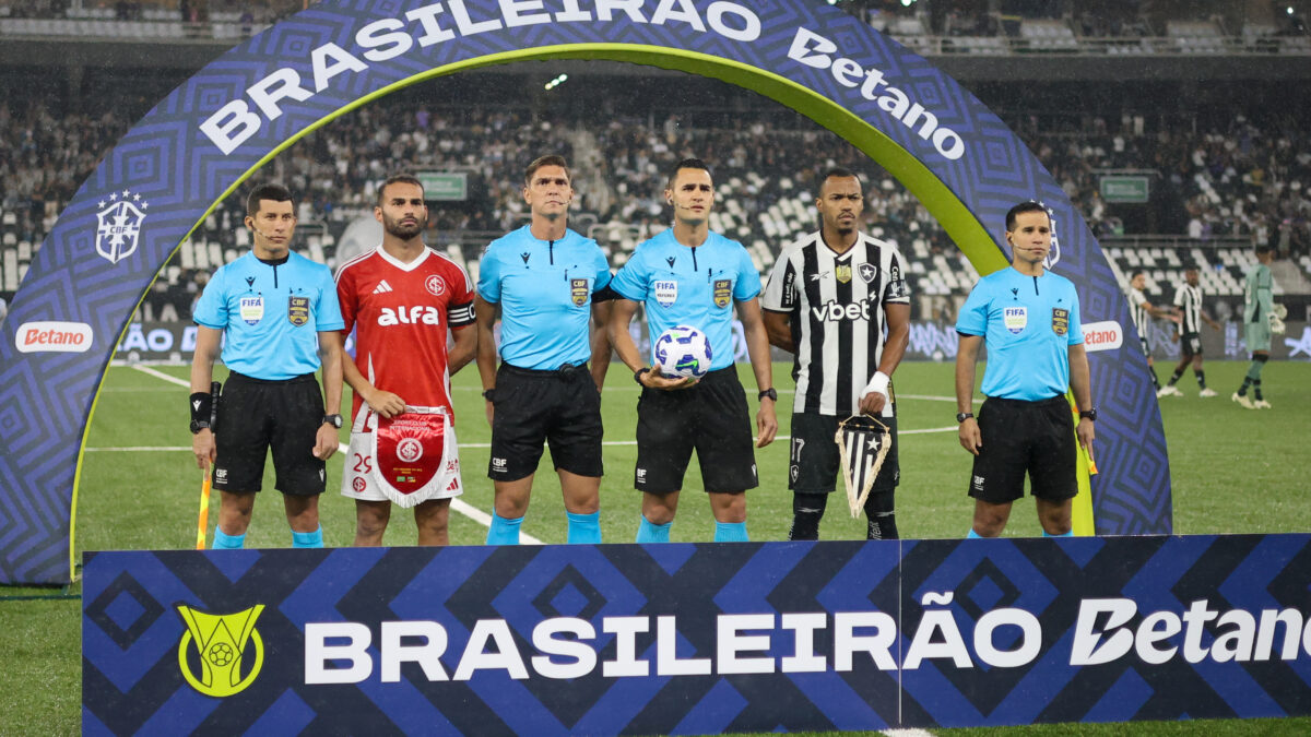 Nesta quinta, oito jogos do brasileirão acontecem antes da paralisação do super mundial
