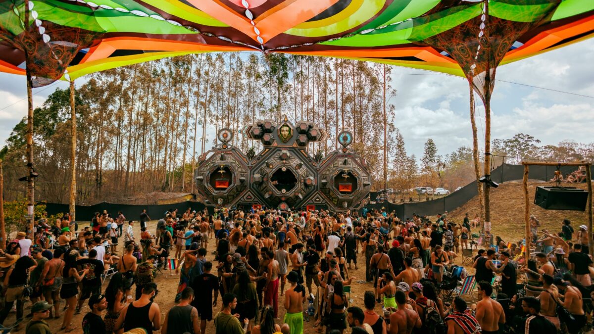 Hipnótica comemora 13 anos com edição em Goiânia e presença do DJ israelense Astrix