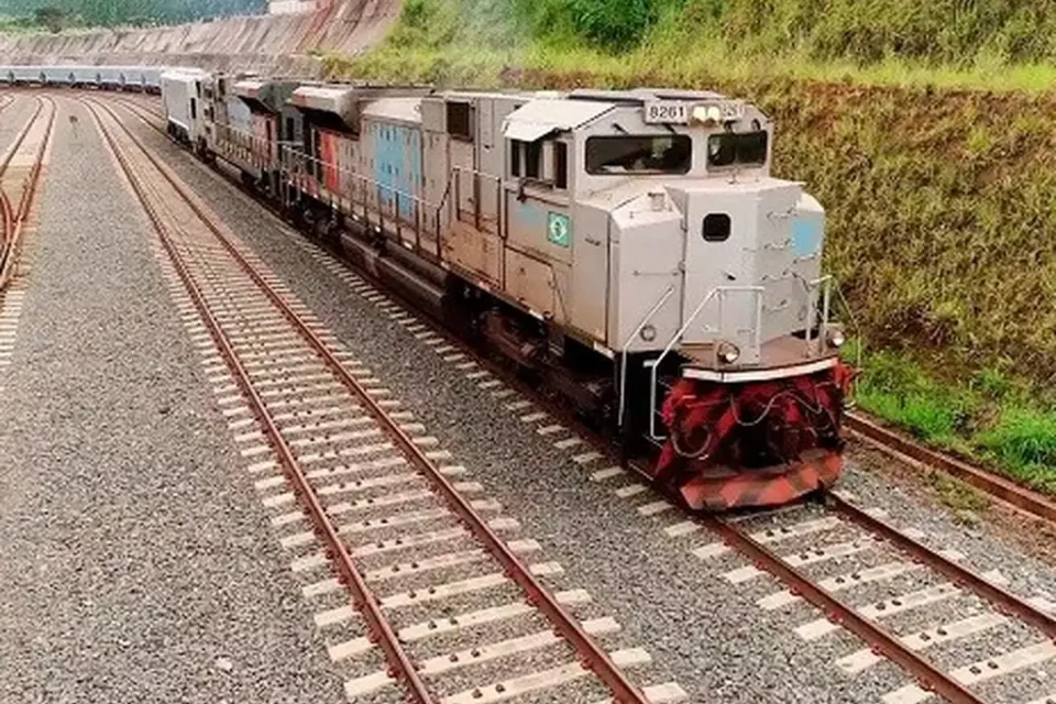 ferrovia_norte_sul_.jpg