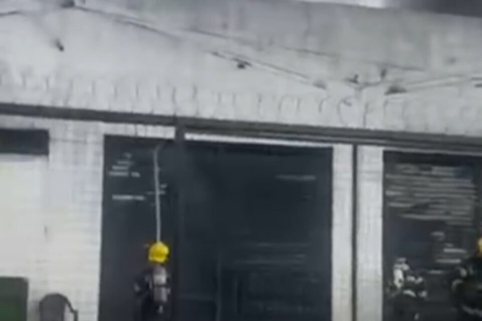 incendio-fabrica-goiania