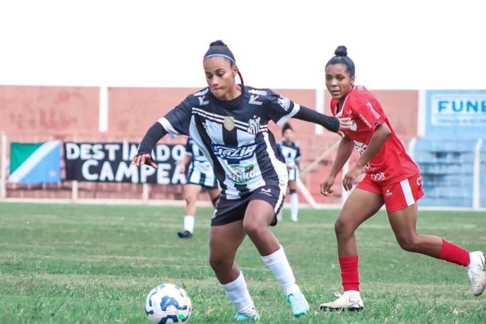 Jogo entre Vila Nova e Operário-MS pelo Brasileiro Feminino