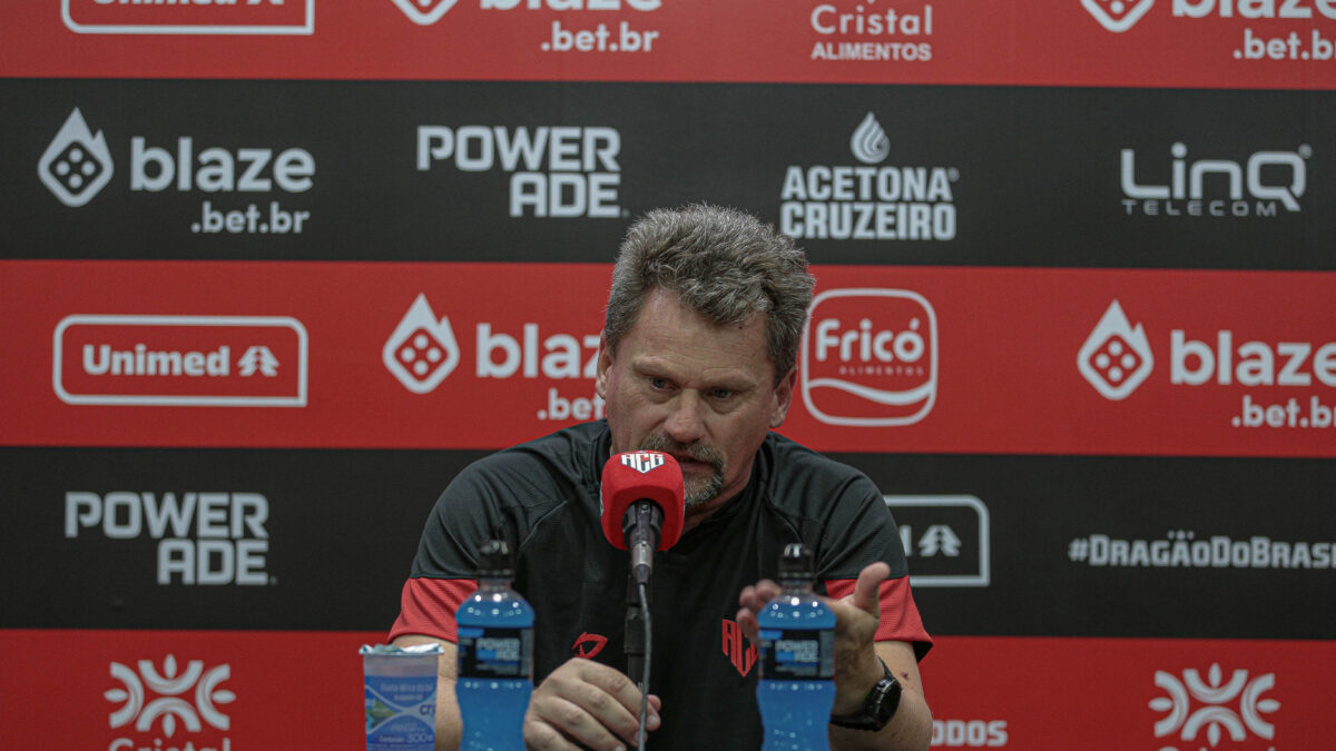 Atlético perde para Goiás e é derrotado pela primeira vez no campeonato no Accioly