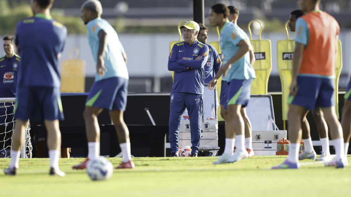 Ancelotti comanda primeiro treino a frente da seleção brasileira