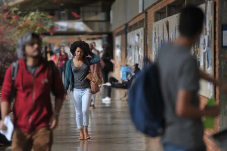 Cotas raciais em universidades já existem há dez anos (Foto: Agência Brasil)