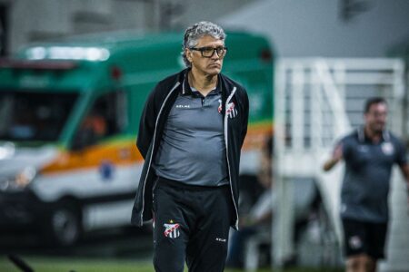 Anápolis demite técnico Ângelo Luiz