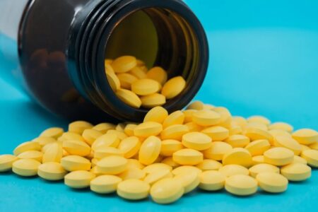 Homem morre em casa de prostituição com cartela de tadalafila A causa da morte será determinada por laudo de necropsia