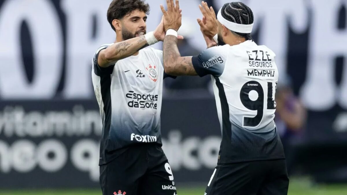 Com alguns desfalques, Corinthians encara Grêmio fora de casa