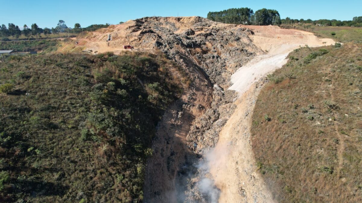 Lixão Ouro Verde, em Padre Bernardo (Foto: Divulgação)