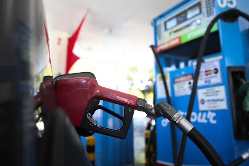 Goiás apresenta nova queda de combustíveis no fechamento de junho