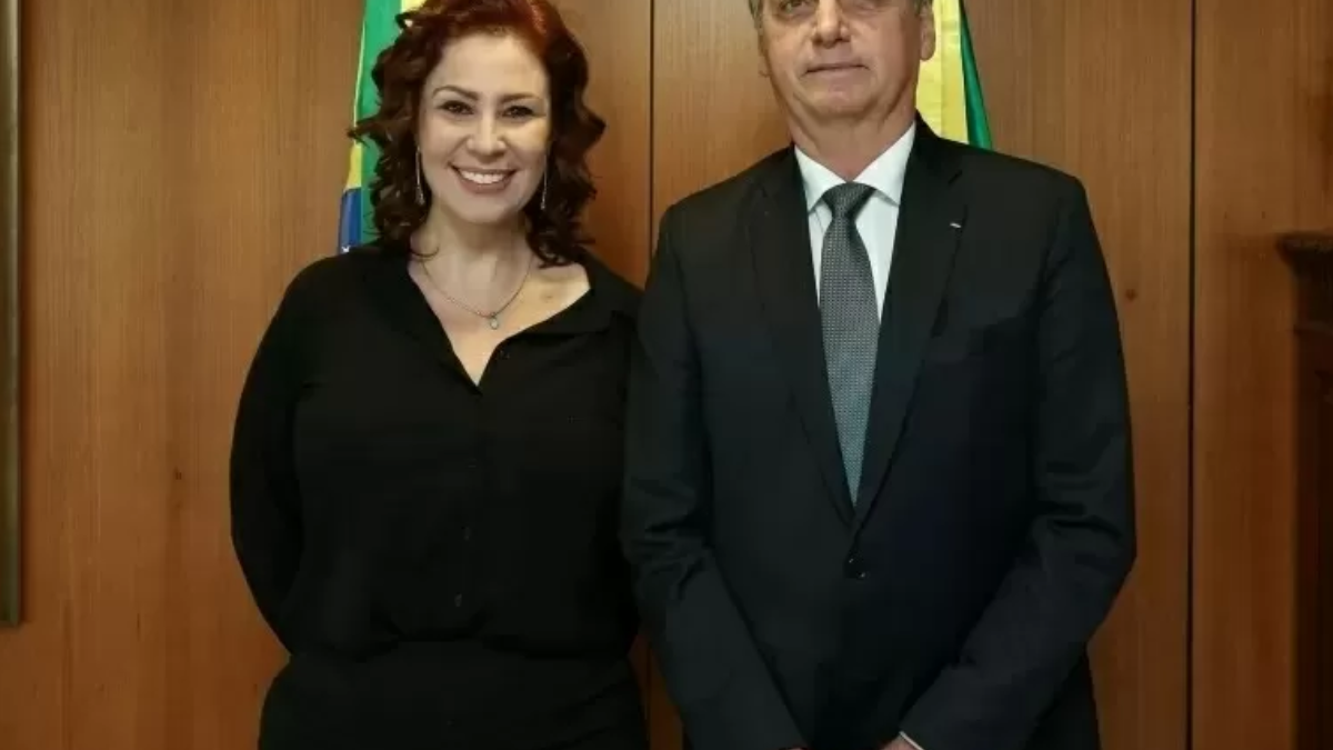Carla Zambelli e Jair Bolsonaro (Foto: Reprodução)