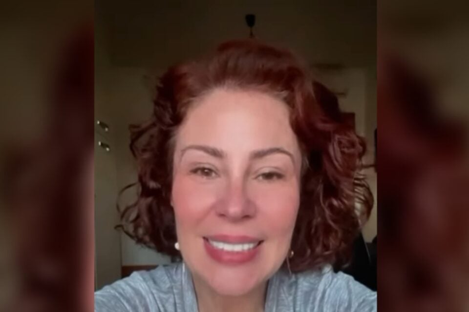 Relator vota por manter mandato de Carla Zambelli