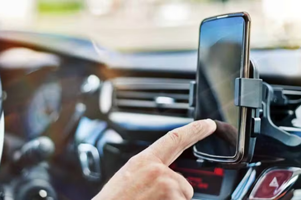 celular-transito-suporte