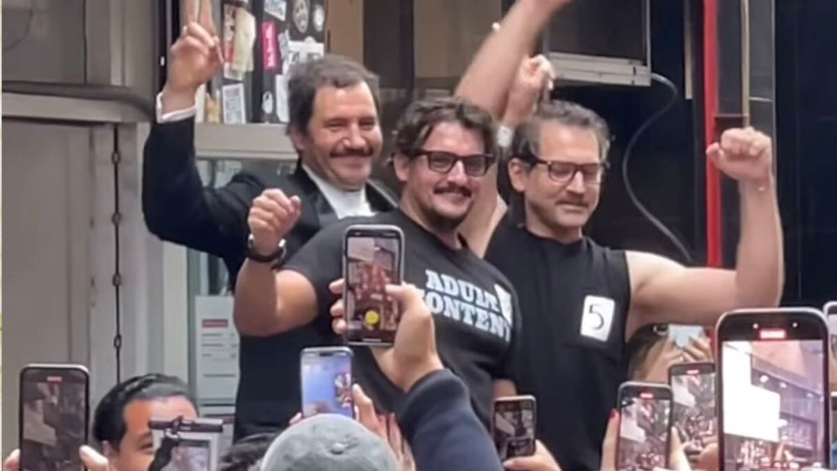 Sósias de Pedro Pascal reunidos para o concurso (Foto: Reprodução)
