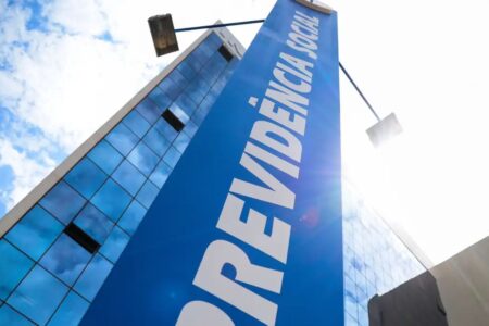 Aposentados e pensionistas do INSS: atenção aos direitos (Foto: Agência Brasil)