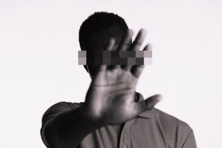 Justiça condena advogada por injúria racial e outros crimes contra honra a promotor de Aparecida