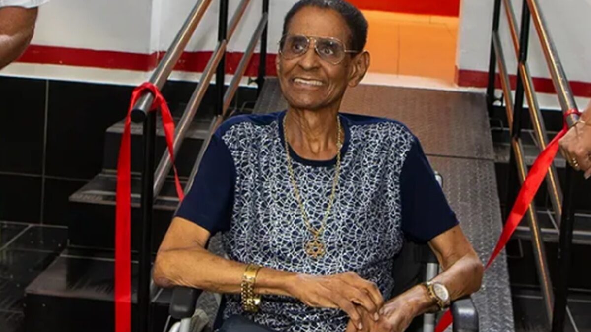 Morre aos 88 anos Bira Presidente, fundador do Fundo de Quintal e do Cacique de Ramos