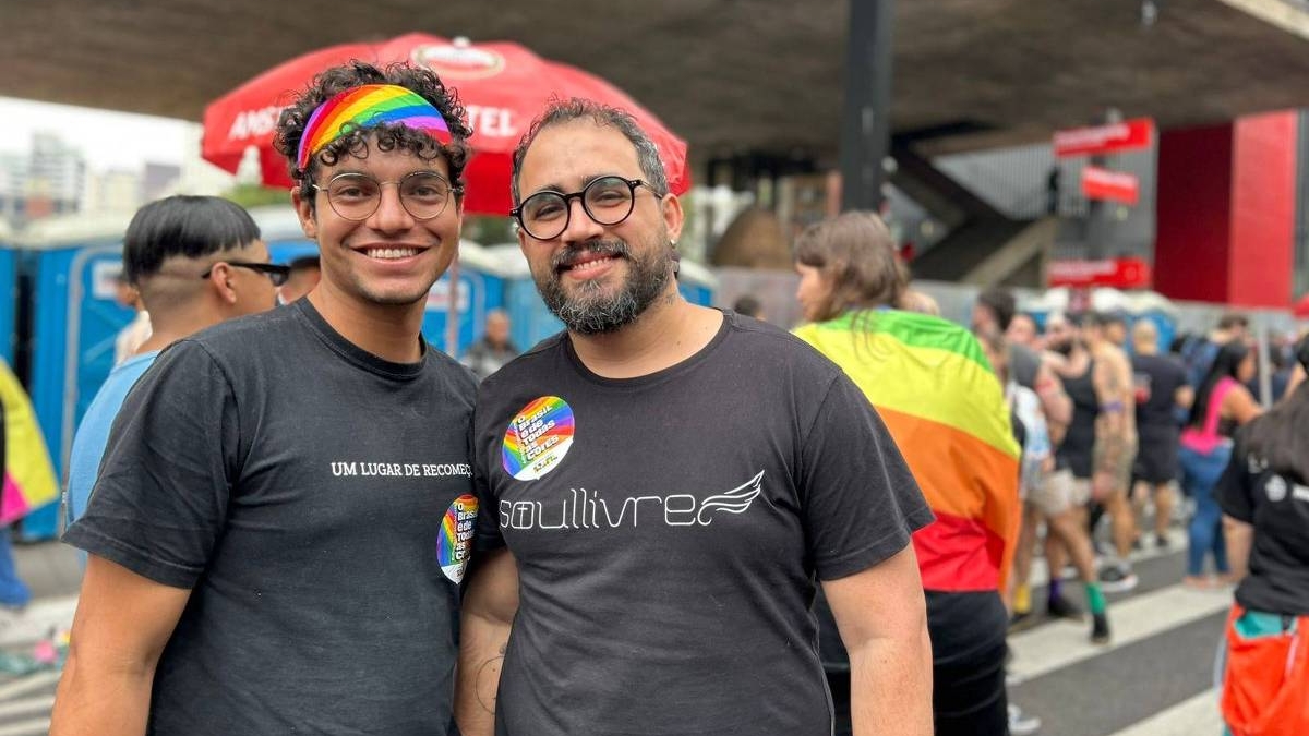 Após muitas Marchas para Jesus, pastor bissexual vai pela primeira vez à Parada LGBT+