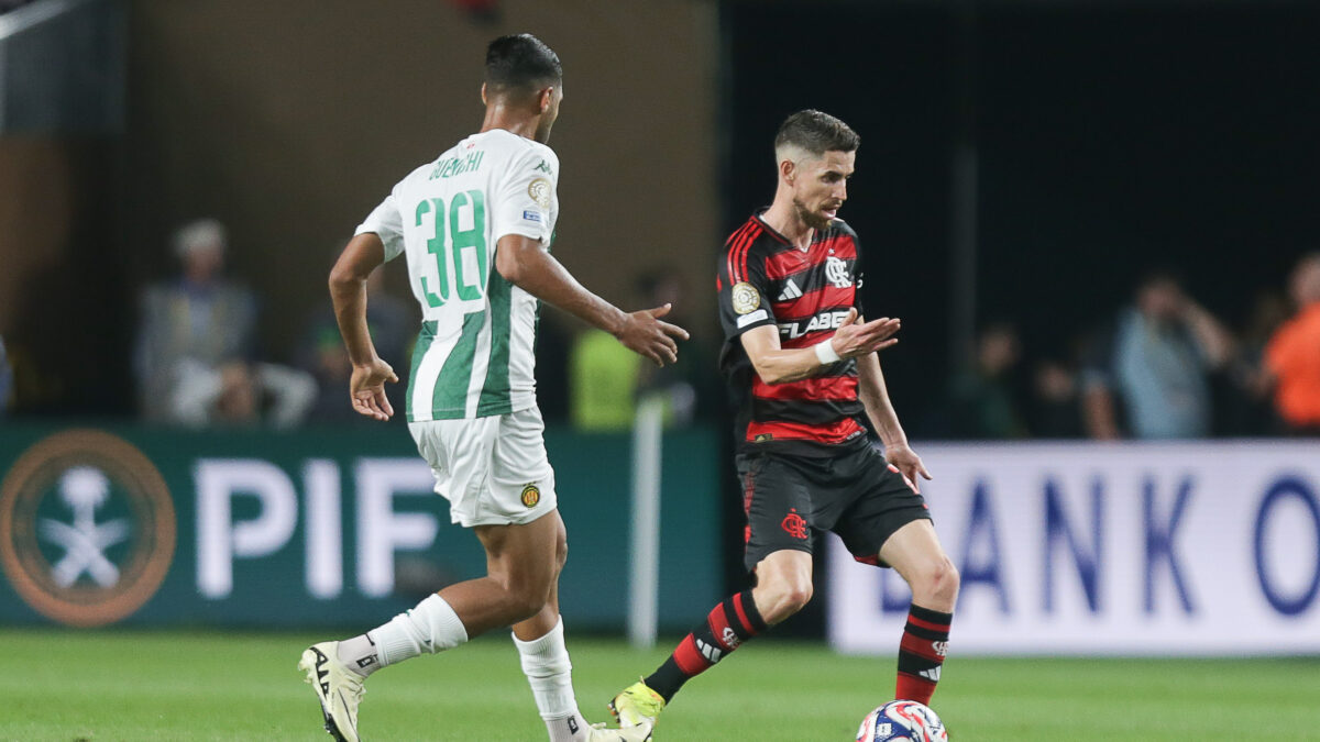 Flamengo vence na estreia do Mundial