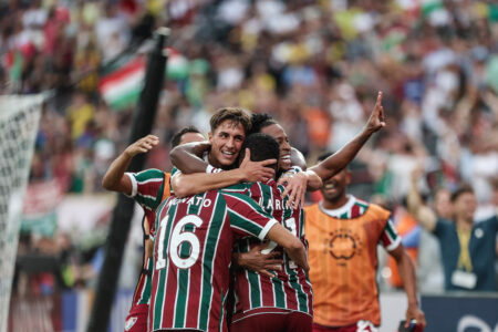Fluminense sai na frente, mas leva virada, mas consegue reverter o placar e vence no Mundial de clubes