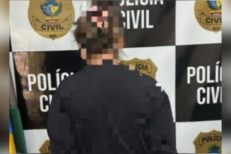 Foto da avó presa e a disposição da Justiça