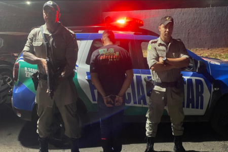 Homem preso suspeito de abusar de criança (Foto: Reprodução)