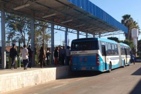 Carlos Eduardo Silva de Brito foi atropelado Metrobus é condenada a indenizar mãe de jovem que morreu após cair de ônibus em Goiânia