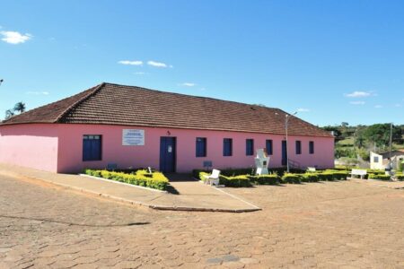 Cidade em Goiás é a mais espírita do Brasil, aponta IBGE; veja qual é 42,6% dos moradores do município goiano afirmaram seguir o espiritismo