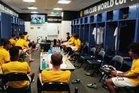 Jogadores do Borussia Dortmund no vestiário