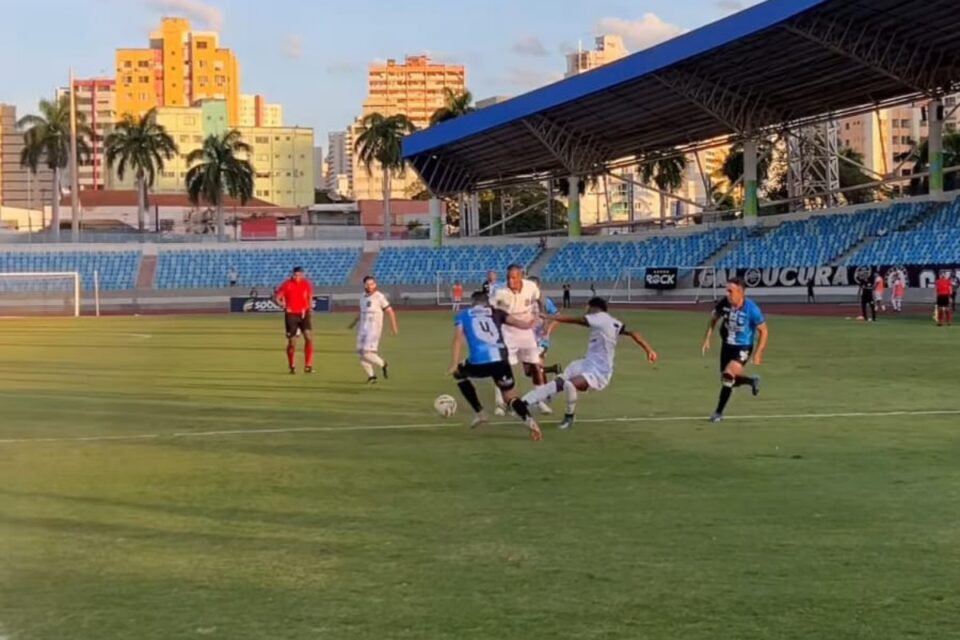 Jogo entre Goiânia e Capital na Série D