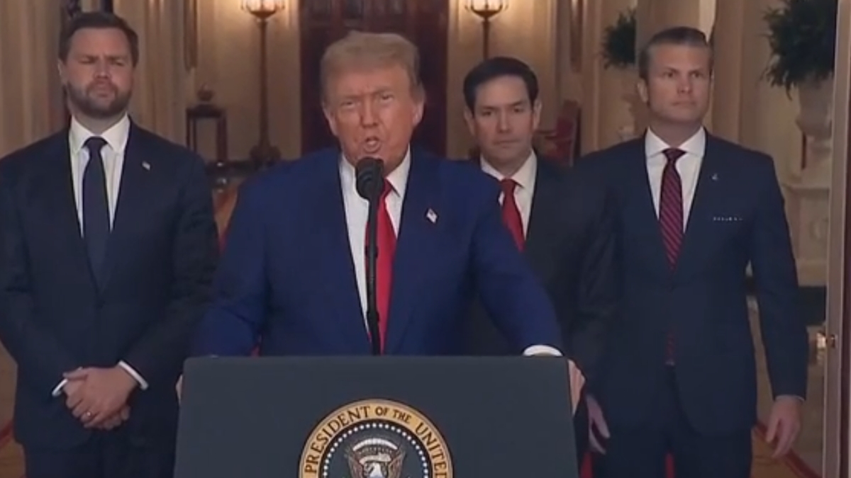 "Paz ou tragédia para o Irã", diz Trump após ataque dos EUA