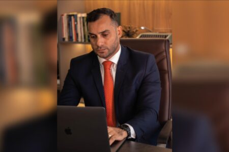 Advogado não vê crime em ação de marketing da "falsa multa" da cantora Safí