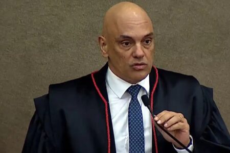 Moraes pede que Hamilton Mourão seja ouvido pela PF dentro de 15 dias