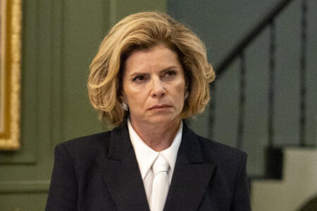 Qual é o segredo de Odete Roitman em Vale tudo? veja novela Empresária teve um encontro sigiloso com uma ex-empregada da família