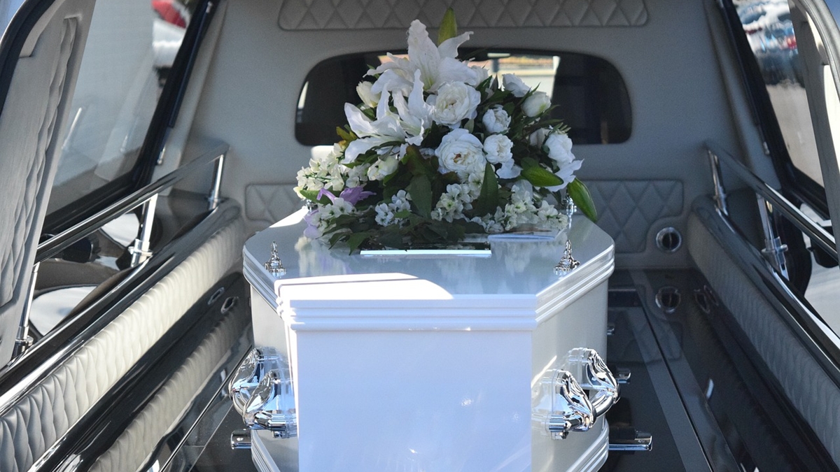 Itaú Seguros terá de reembolsar despesas funerárias e indenizar viúvo de beneficiária