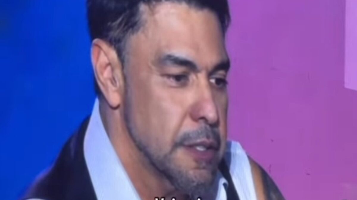 Zezé Di Camargo desafina e proíbe imprensa de filmar show; assista ao vídeo se apresentou com Luciano no São João de Petrolina