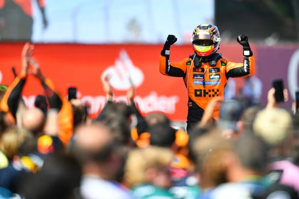 Oscar Piastri comemora vitória no GP da Espanha