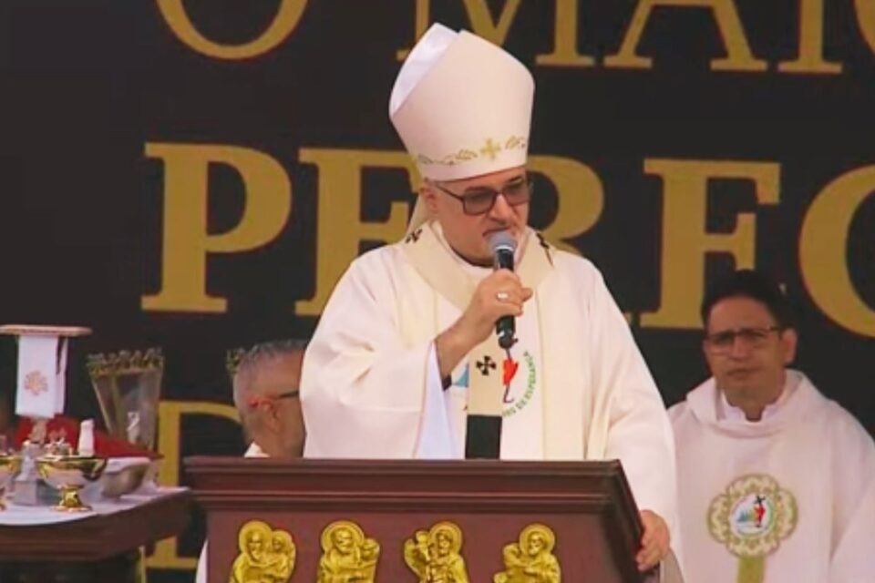 Arcebispo Dom João Justino fala do sino Vox Patris (Foto: Reprodução)