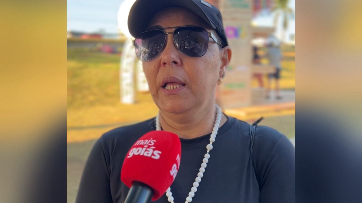 Abadia Soares agradece por milagres na família (Foto: Reprodução)