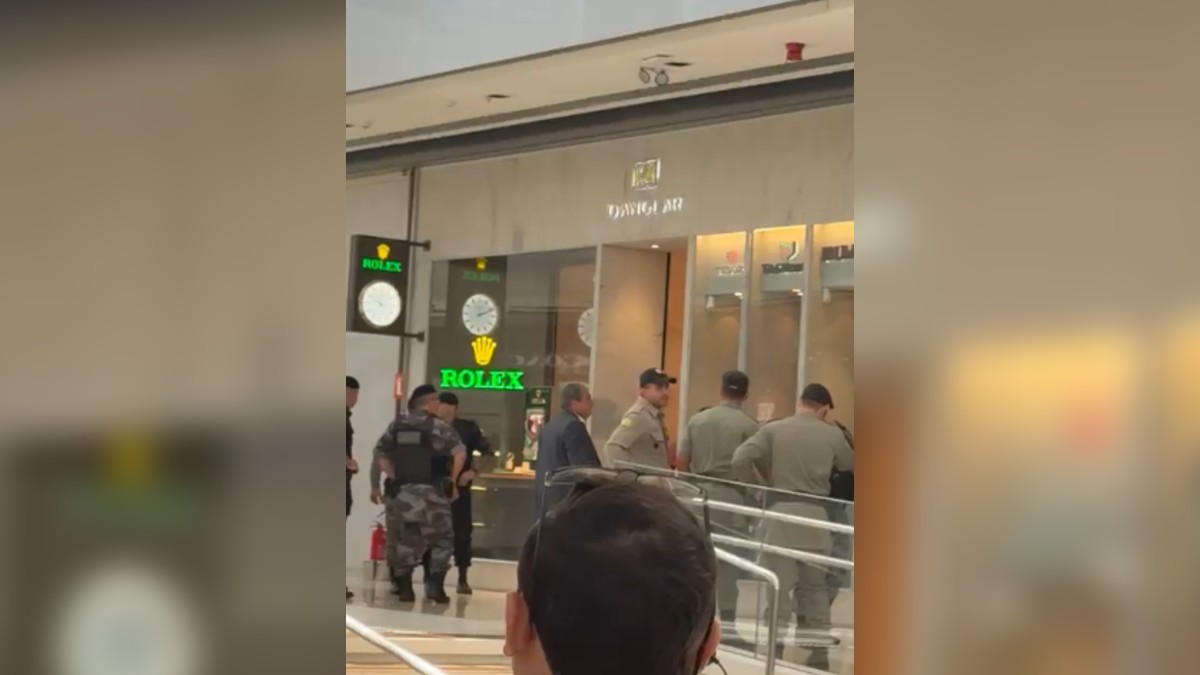 Loja de relógios de luxo em Shopping de Goiânia é alvo de golpe do assalto