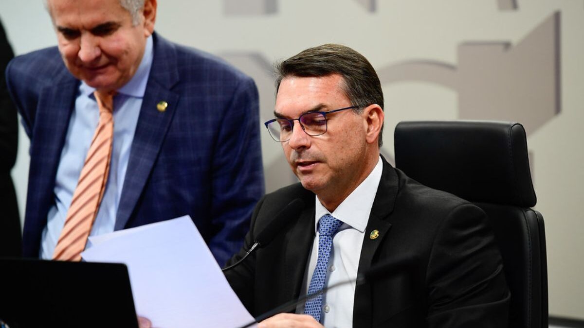 Senador Flávio Bolsonaro (Foto: Agência Senado)