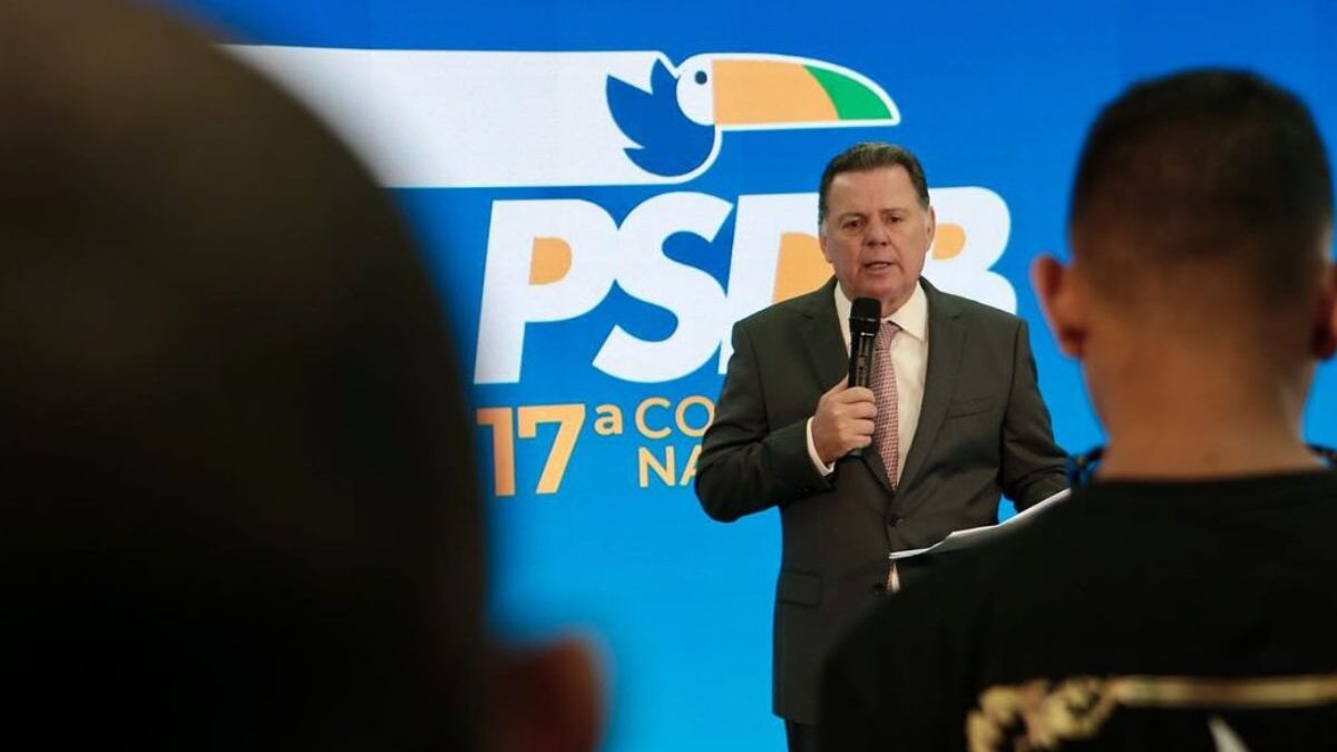 Marconi à frente do tucano do PSDB (Foto: Divulgação)