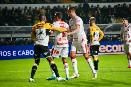 Criciúma x Vila Nova