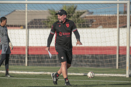 Fábio Matias, técnico do Atlético
