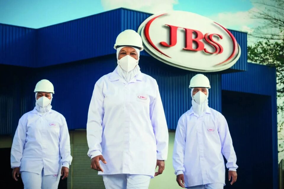 JBS estreia na Bolsa de Nova York Fundador da empresa José Batista Sobrinho esteve no evento, realizado em Manhattan