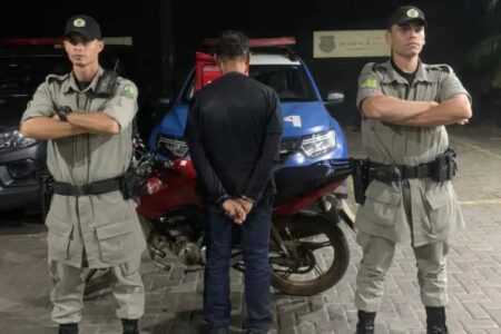 Motociclista é preso após esfaquear policial aposentado durante briga de trânsito em Goiânia