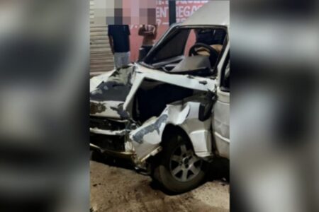 Imagem do veículo após a batida